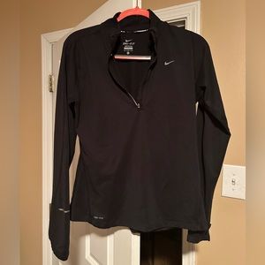 Nike fit-fit quarter zip black jacket